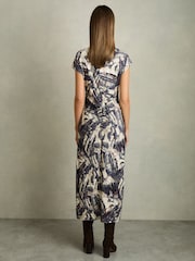 Reiss Blue Lennia Abstract-Print Jersey Midi Dress - Image 5 of 6