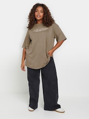 Yours Curve Brown Oversized Acid Wash Fifth Avenue 100% Cotton T-Shirt - Image 2 of 5
