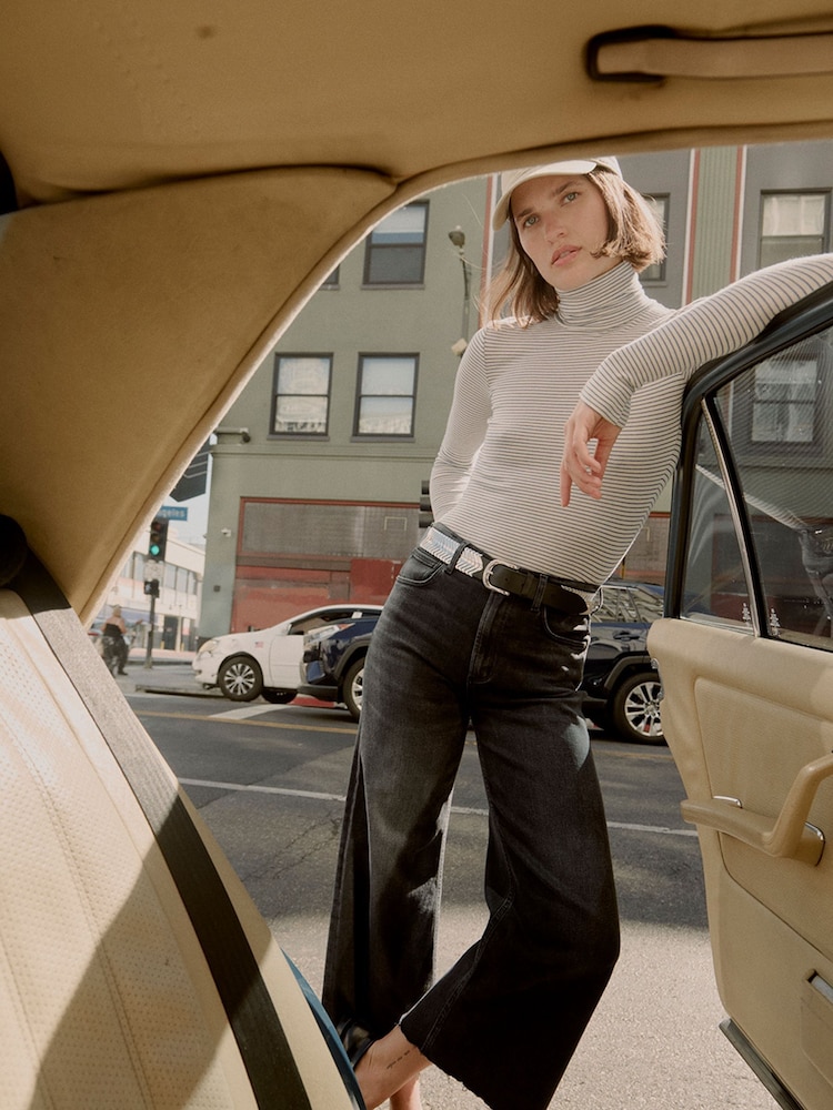 Citizens of Humanity Black Lyra Wide Leg Crop Jeans - Image 6 of 6