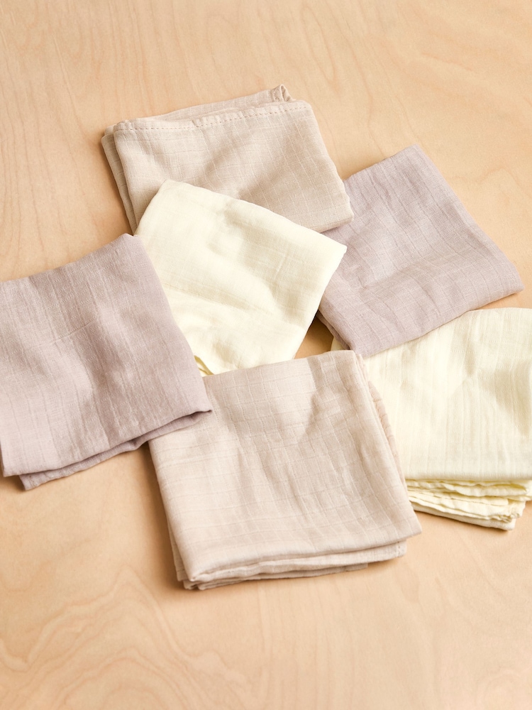 JoJo Maman Bébé Neutral Muslin Squares 6 Pack - Image 2 of 7 JoJo Maman Bébé Neutral Muslin Squares 6 Pack - Image 2 of 7