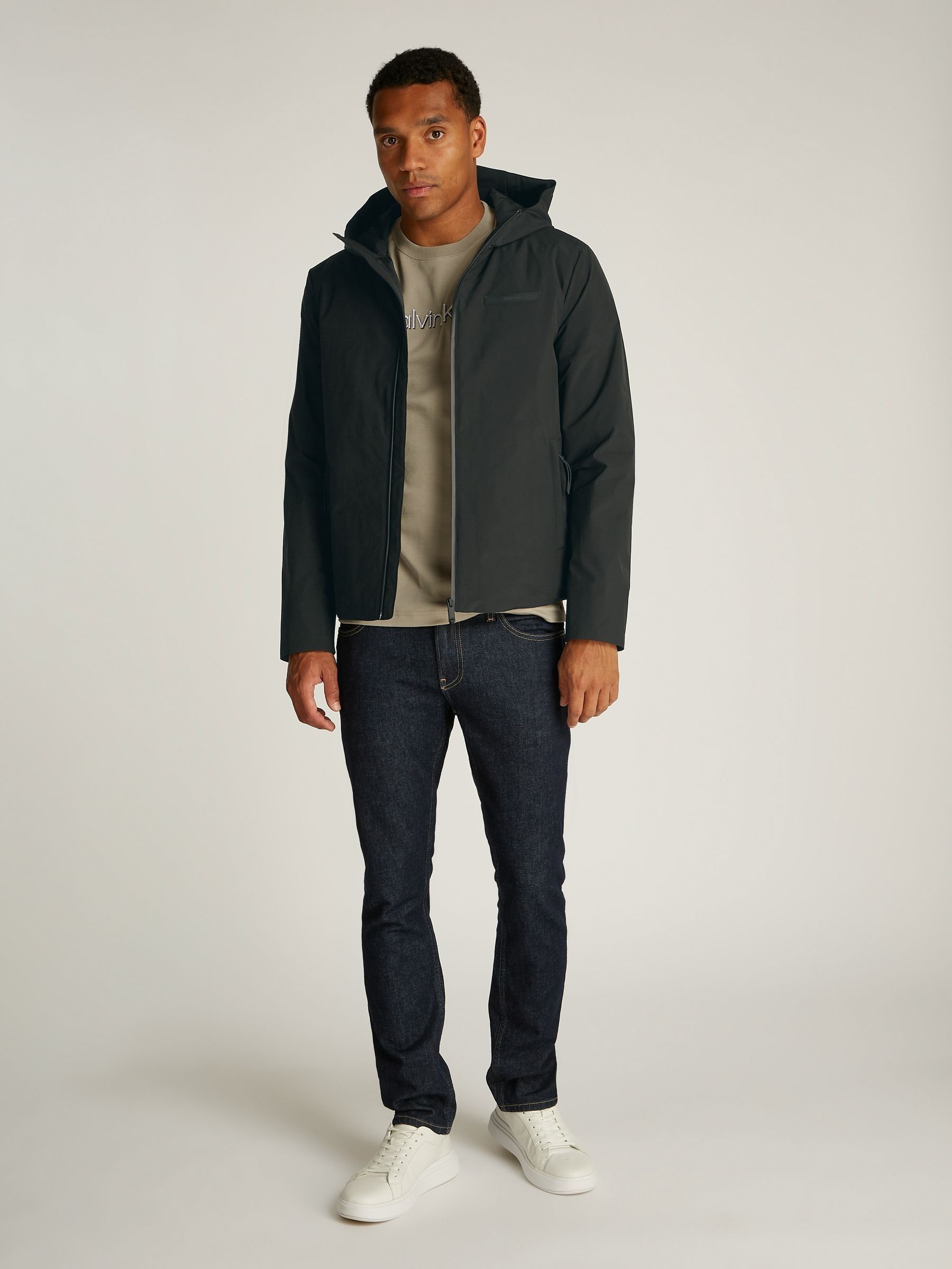 Przeglądaj Calvin Klein Technical Hooded Jacket from Next Poland