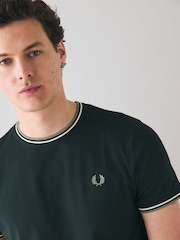 Fred Perry Twin Tipped Logo T-Shirt - Image 3 of 5