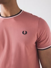 Fred Perry Twin Tipped Logo T-Shirt - Image 3 of 5
