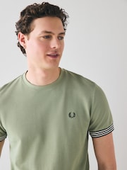 Темно-зеленый - Fred Perry футболка в полоску с манжетами - Image 3 of 6
