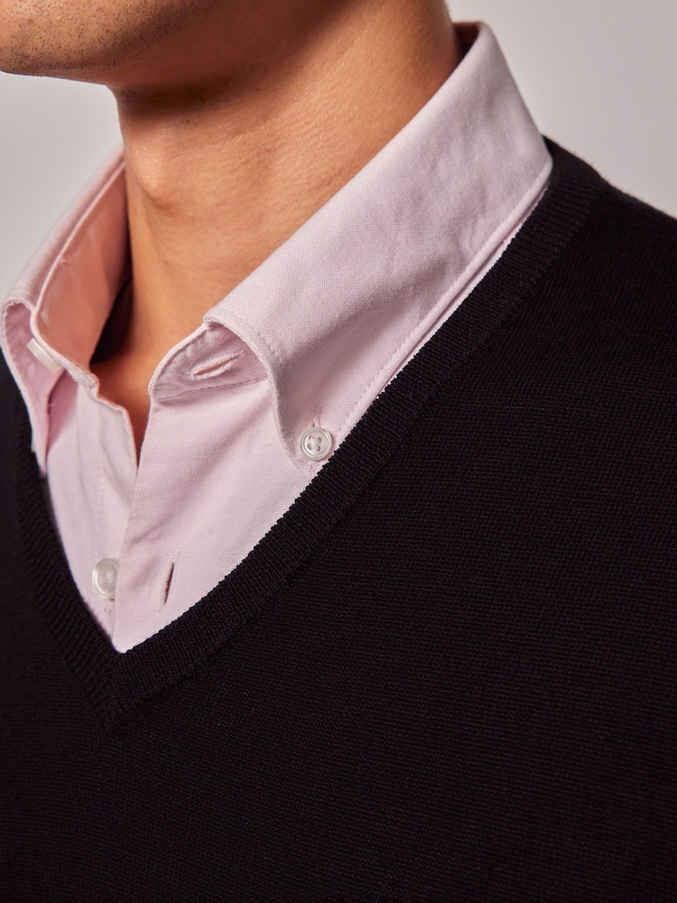 Hawes & Curtis V-Neck Merino Black Jumper - Image 3 of 3