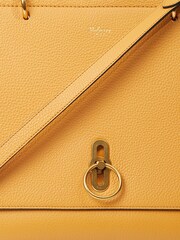 Mulberry Yellow Amberley Calfskin Leather Handbag - Image 5 of 6