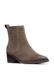 Clarks Brown Chrome Morzine Top Boots - Image 3 of 7