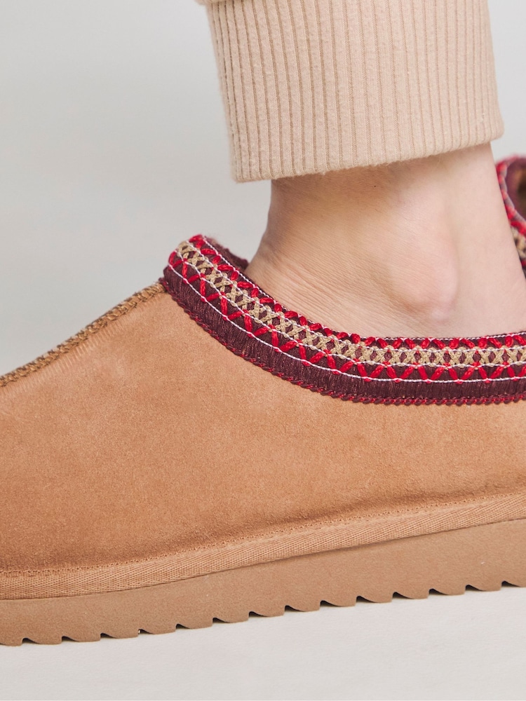 Simply Be Brown Embroidery Full Mule Winter Slippers In Extra Wide Fit - Image 4 of 4