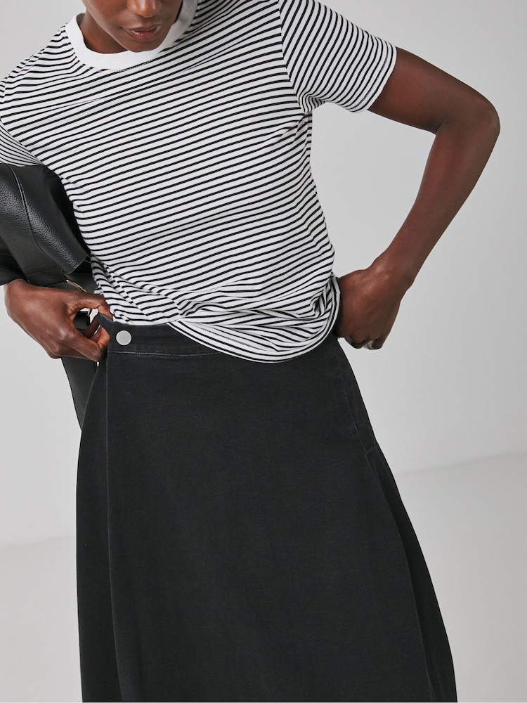 JD Williams Black Full Pleat Maxi Skirt - Image 4 of 4