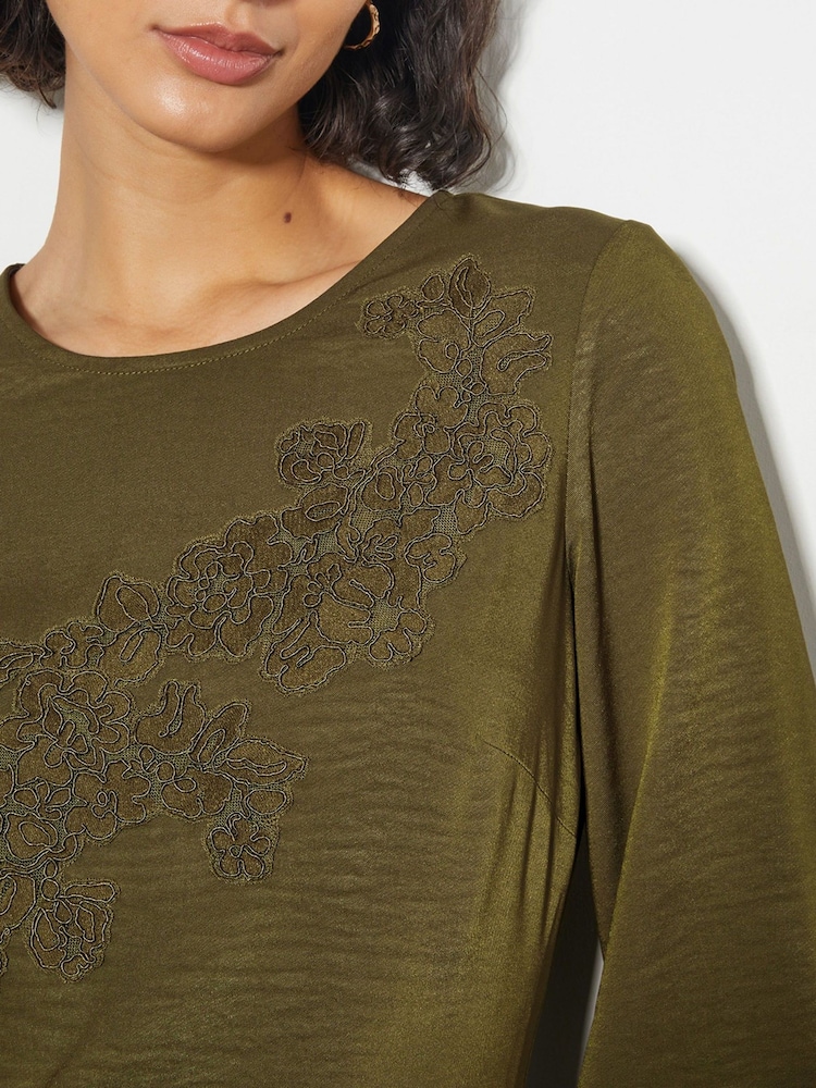 Monsoon Green Nyla Lace Long Sleeve Midi Dress - Image 2 of 5