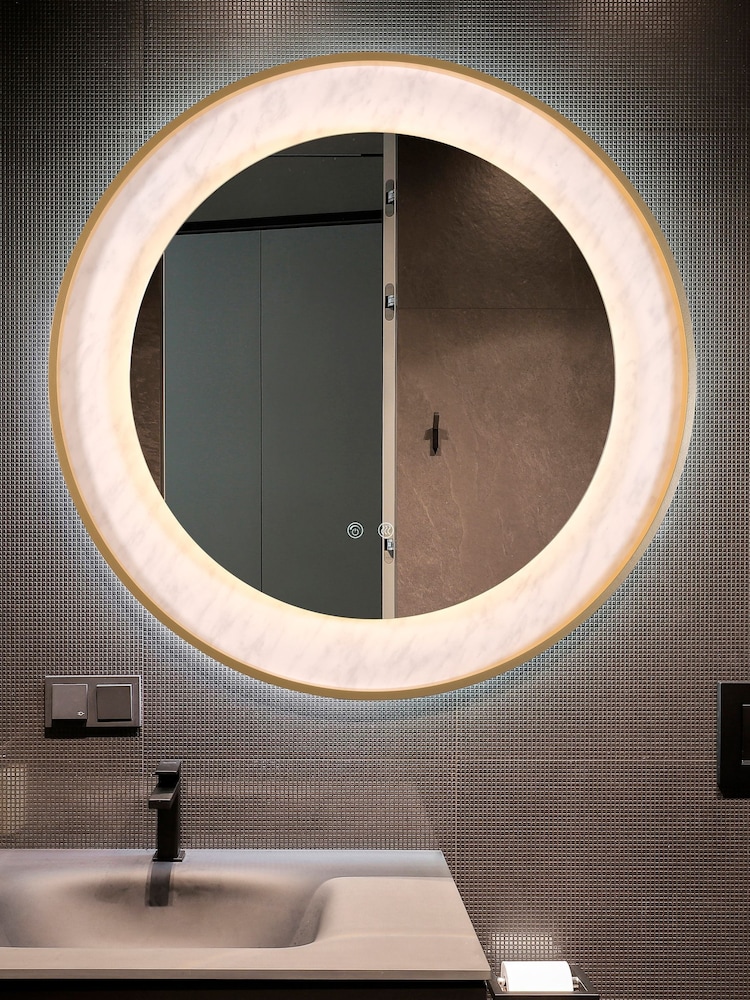 Searchlight Gold Helios LED Mirror - Image 1 of 4