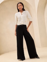 Lipsy Cream Buttoned Crew Neck Knit Cardigan - Image 3 of 4