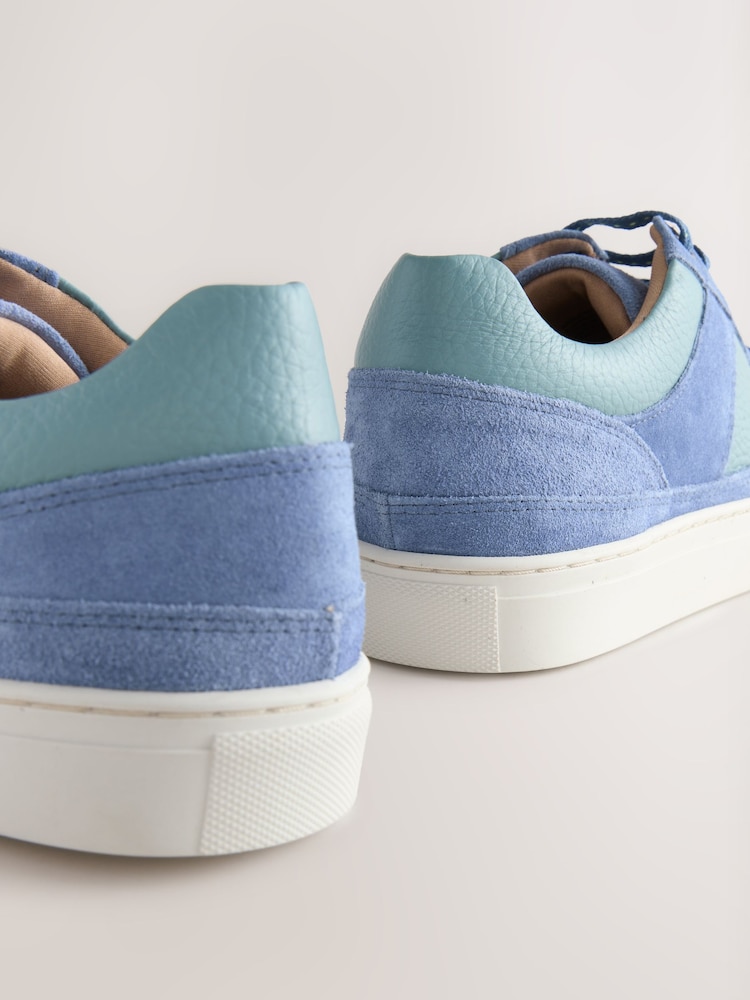 أزرق - حذاء رياضي جلد برباط ومقدمة مستديرة - Image 9 of 9 أزرق - حذاء رياضي جلد برباط ومقدمة مستديرة - Image 9 of 9