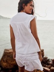 White Jaquard Sleeveless Blouse - Image 3 of 5