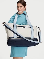Victoria's Secret Blue and White Travel Overnight Bag - Image 3 of 3