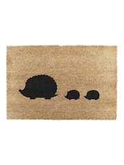 دواسة باب مزيّنة بتصميم Hedgehog Family من Artsy Mats - صورة 7 من 12