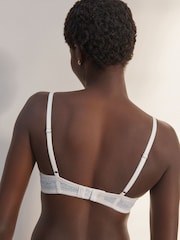 Cream Pad Non Wire Premium Lace Bra - Image 2 of 6