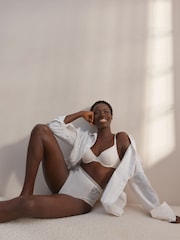 Cream Pad Full Cup Ultimate Comfort Premium Lace & Micro Modal Bra - Image 6 of 6