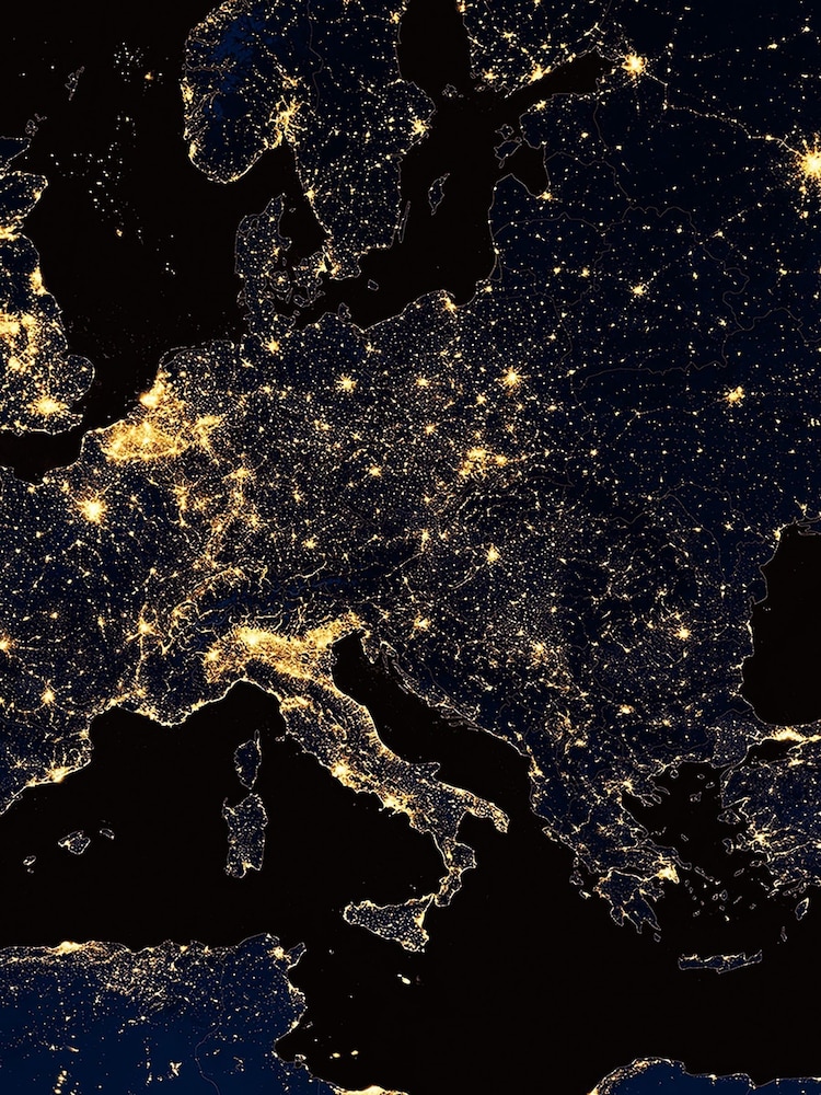 Art For The Home Navy Europe by Night Fixed Size 4M Mural - Image 2 of 3