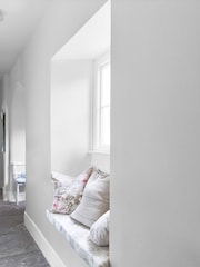 Shabby Chic Shabby White Mult Surface Matt Emulsion Paint 2.5Ltr - Image 1 of 6