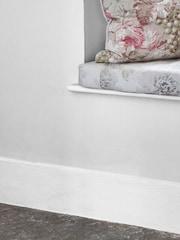 Shabby Chic Shabby White Mult Surface Matt Emulsion Paint 2.5Ltr - Image 6 of 6