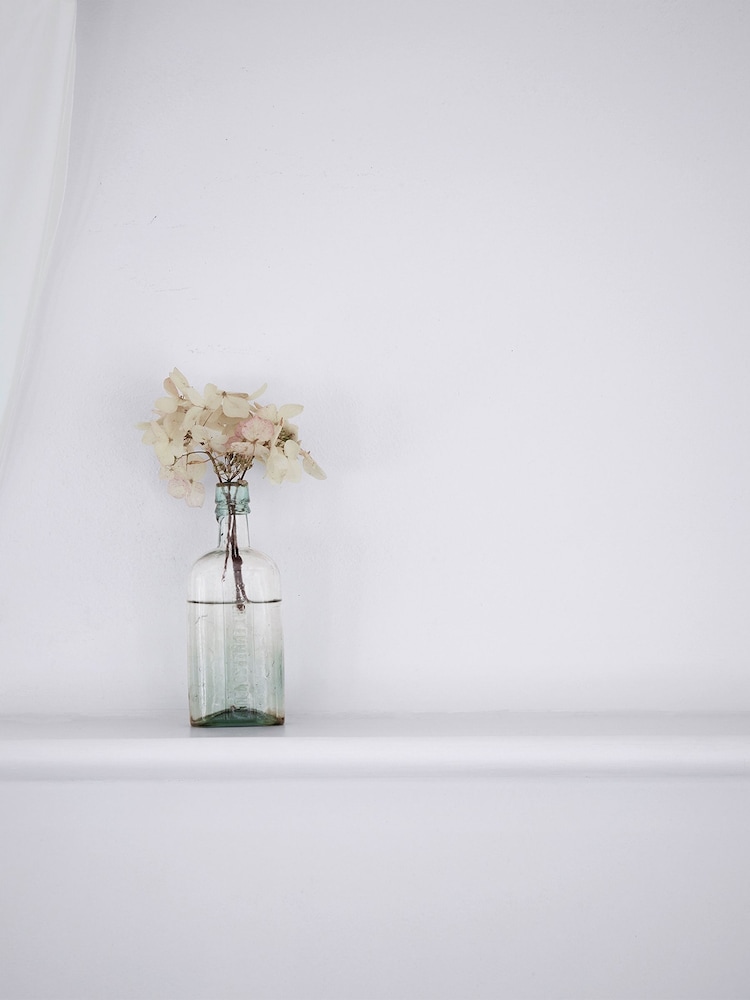 Shabby Chic Shabby Mist Mult Surface Matt Emulsion Paint 2.5Ltr - Image 1 of 6