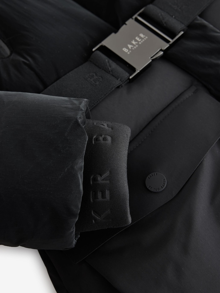 Črna vodoodporna dolga podložena parka s pasom Baker by Ted Baker - Slika 14 iz 14 Črna vodoodporna dolga podložena parka s pasom Baker by Ted Baker - Slika 14 iz 14