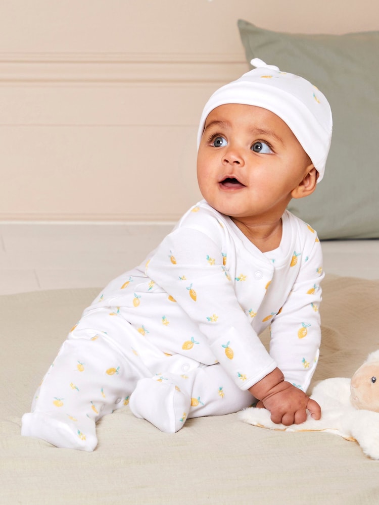 JoJo Maman Bébé 100% Organic Cotton Lemon Embroidered Baby Hat - Imagen 2 de 5