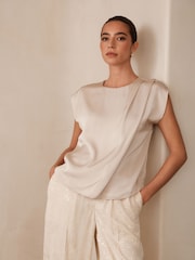 Цвета золотистого шампанского - Short Sleeve Crinkle Satin Asymmetric Top - Image 1 of 5