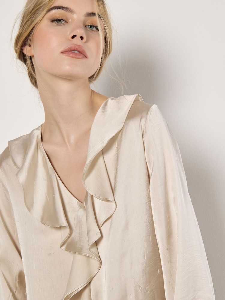 Apricot Cream Ruffle Front Textured Blouse - Image 4 of 4 Apricot Cream Ruffle Front Textured Blouse - Image 4 of 4