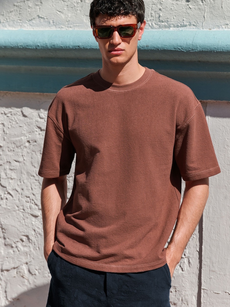 Коричневый - Textured Relaxed Heavyweight 100% Cotton T-Shirt - Image 2 of 3