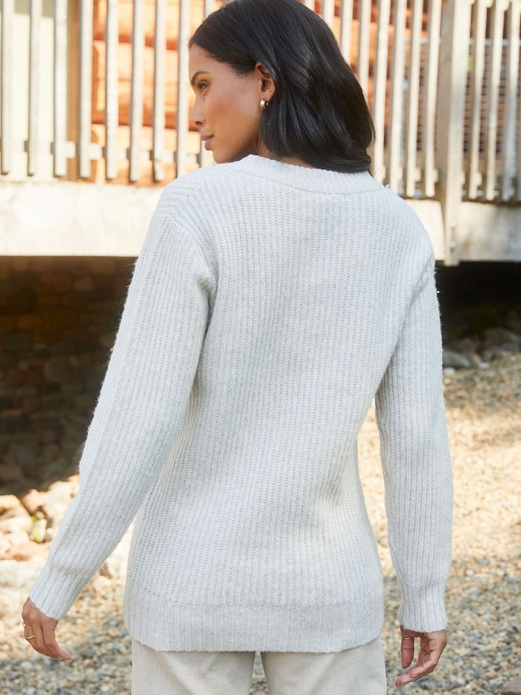 Weiß - Threadbare Strickpullover mit V-Ausschnitt - Bild 2 von 4 Weiß - Threadbare Strickpullover mit V-Ausschnitt - Bild 2 von 4