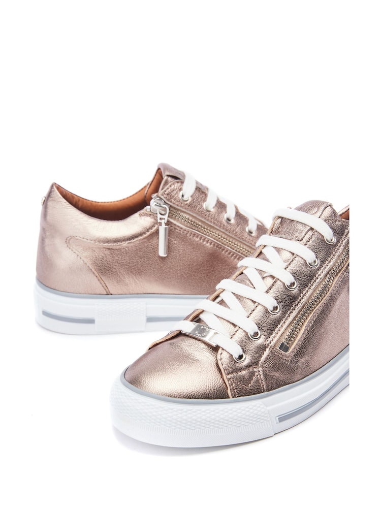 Moda in Pelle BRAMLEIGH HIDDEN WEDGE LEATHER TRAINER WITH SIDE ZIP DETAIL - Image 4 of 4 Moda in Pelle BRAMLEIGH HIDDEN WEDGE LEATHER TRAINER WITH SIDE ZIP DETAIL - Image 4 of 4