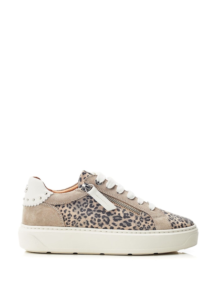 Moda in Pelle Leopard Print Baudry Scalloped Counter Slab Trainers - Image 1 of 4