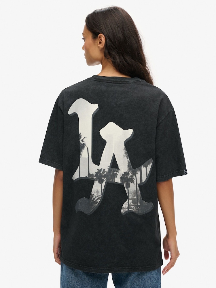 Superdry Oversized Photographic Skate 100% Cotton T-Shirt - Bild 2 von 6