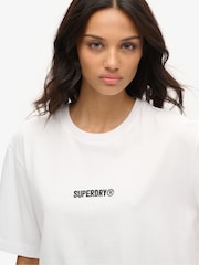 Superdry Oversized Micro Logo Graphic 100% Cotton T-Shirt - Imagen 3 de 3