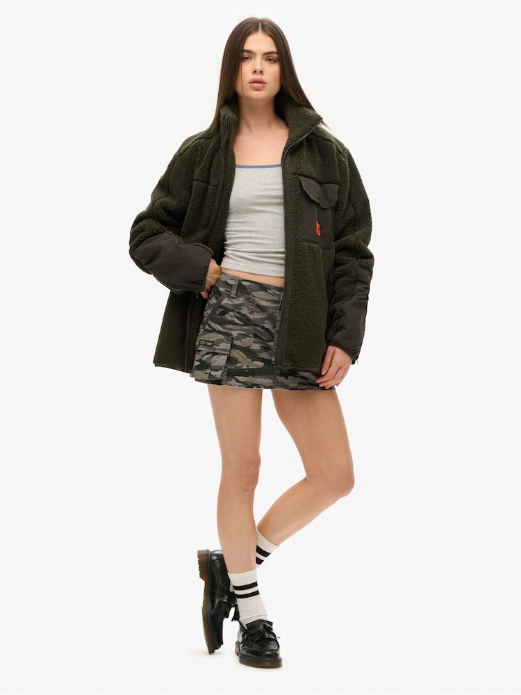 Superdry Green Oversized Expedition Borg Hybrid Jacket - Image 4 of 4