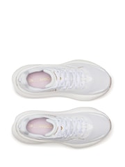 Saucony Womens White/Gold Hurricane 24 Trainers - Image 2 of 6