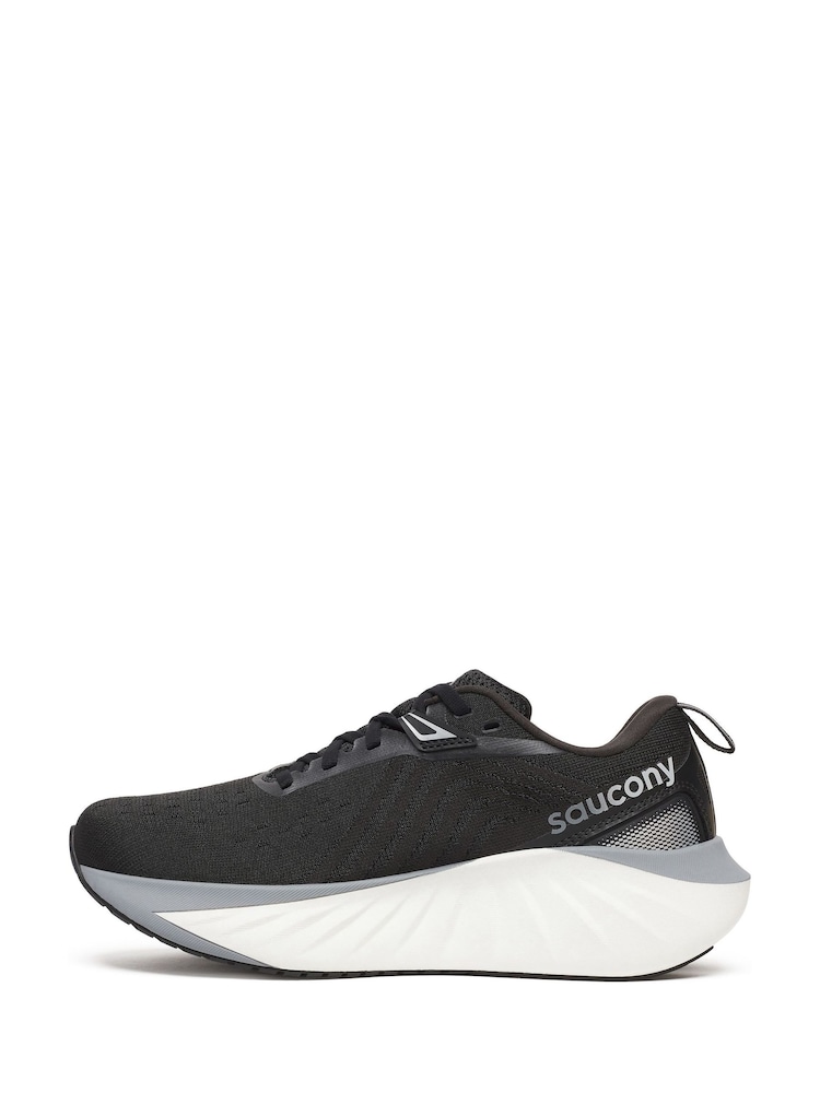أسود - حذاء رياضي Triumph 22 للنساء من Saucony - صورة 2 من 6 أسود - حذاء رياضي Triumph 22 للنساء من Saucony - صورة 2 من 6
