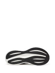 Saucony Womens Triumph 22 Black Trainers - Image 6 of 6