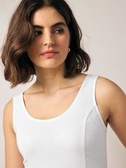 White Sleeveless Scoop Neck Waisted Mini Dress with Linen - Image 4 of 9