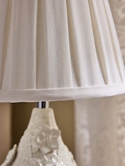 Shabby Chic by Rachel Ashwell® Cream Eloise Ceramic Table Lamp - Image 4 of 5