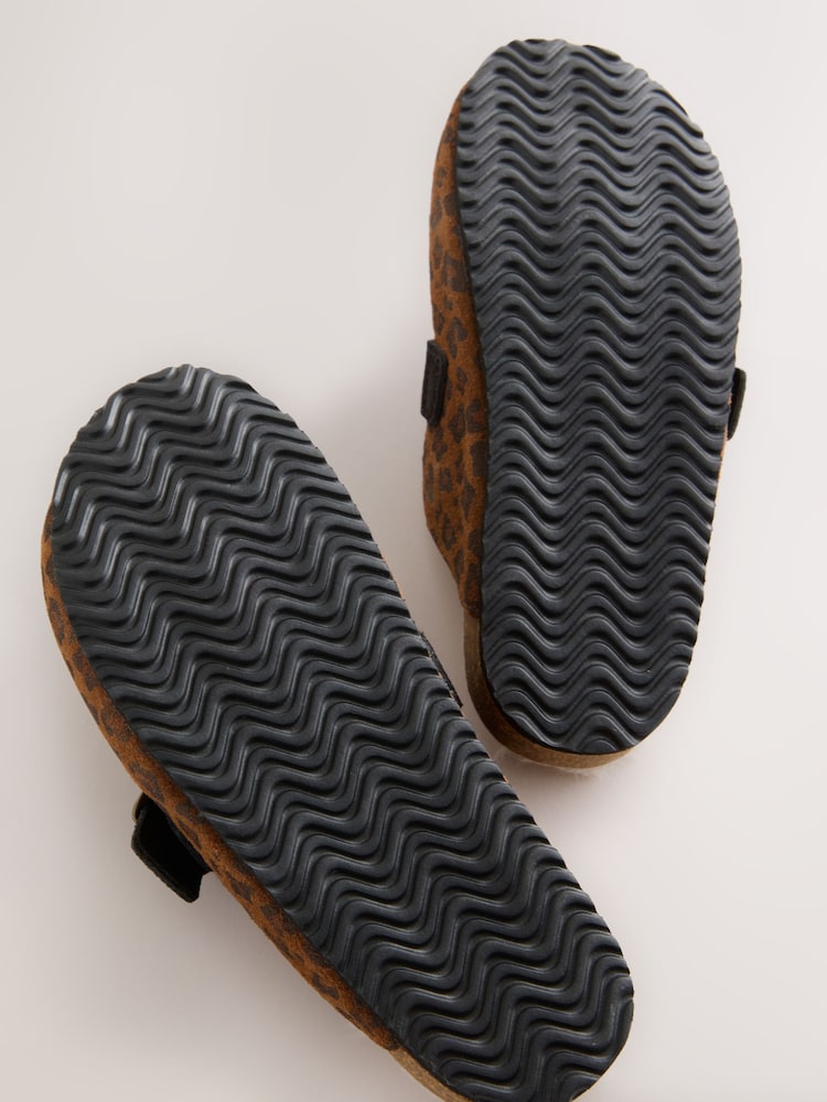 Brown Leopard Print Suede - Zuecos sin cierres - Imagen 5 de 5 Brown Leopard Print Suede - Zuecos sin cierres - Imagen 5 de 5