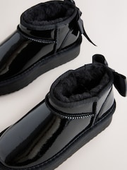 Črn patent - Mini Warm Lined Pull on Boots - Slika 4 iz 5