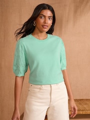 Love & Roses Green Scallop Bow Embroidered Top - Image 3 of 5