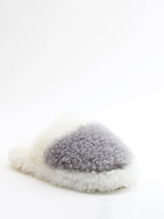 Heavenly Feet Pillow Slippers - Image 2 of 4