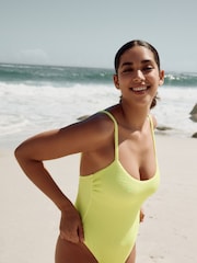 Жатая ткань лаймового цвета - self. High Leg Tummy Control Scoop Swimsuit - Изображение 5 из 10