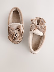 لون محايد - حذاء سهل الإرتداء موديل Moccasin - صورة 4 من 5