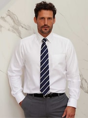 Белый - The Savile Row Company 100% Cotton Classic Fit Non-Iron Shirt - Image 2 of 6