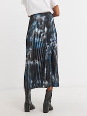 JD Williams Black Printed Pleated Maxi Skirt - Image 2 of 4